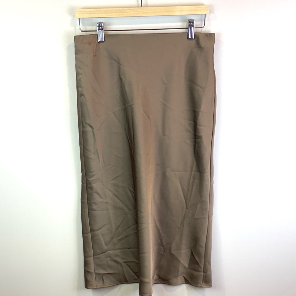 Calvin Klein Tan Satin Skirt size S
